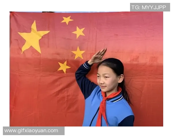 足球明星高举国旗的高清照片展现激情与荣耀的瞬间 足球明星高举国旗的高清照片展现激情与荣耀的瞬间